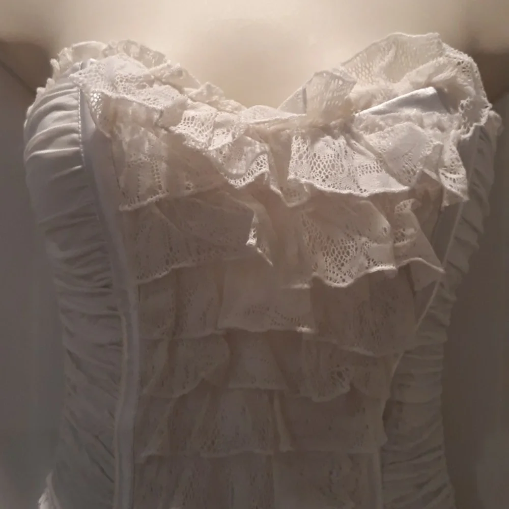 Bebe sweetheart dress - Picture 3 of 8